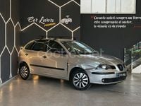 Usado Seat Ibiza Fresh 64 CV (47 kW) 2003 Gris / plata Berlina