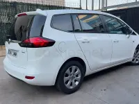 Usado Opel Zafira Tourer Expression 120 CV (88 kW) 2016 Blanco Monovolumen