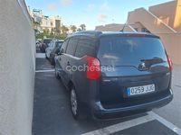 Usado Peugeot 5008 Allure 120 CV (88 kW) 2015 Azul Monovolumen
