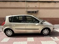 Usado Renault Scénic II Privilege 150 CV (110 kW) 2007 Beige Monovolumen