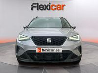 Usado Seat Arona Style 110 CV (80 kW) 2022 Gris SUV