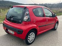 Usado Citroën C1 Seduction 68 CV (50 kW) 2014 Rojo Utilitario