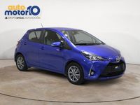 Usado Toyota Yaris Active 69 CV (50 kW) 2018 Azul Utilitario