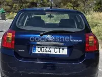Usado Toyota Corolla Terra 90 CV (66 kW) 2004 Azul Berlina