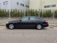 Usado Mercedes E220 Elegance 170 CV (125 kW) 2009 Negro Berlina