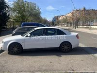 Usado Audi A4 S-Line 115 CV (84 kW) 2001 Blanco Familiar
