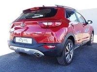 Usado Kia Stonic 100 CV (73 kW) 2021 Rojo SUV