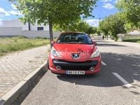 Usado Peugeot 207 Premium 90 CV (66 kW) 2007 Rojo Berlina