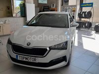 Usado Skoda Scala Ambition 95 CV (69 kW) 2023 Blanco Utilitario