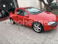 Usado Opel Tigra Sport 90 CV (66 kW) 2004 Rojo Descapotable