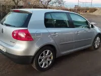 Usado VW Golf IV 110 CV (80 kW) 2004 Gris / plata Berlina