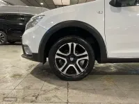 Usado Dacia Sandero Stepway 100 CV (73 kW) 2020 Blanco Berlina