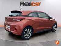 Usado Hyundai i20 90 CV (66 kW) 2016 Naranja Utilitario