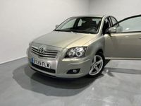 usado Toyota Avensis 2.2d-4d Sol