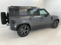 Usado Land Rover Defender S 249 CV (183 kW) 2025 Gris / plata SUV