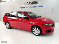 Usado Fiat Tipo Pop 95 CV (69 kW) 2019 Rojo Familiar