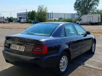 Usado Audi A4 150 CV (110 kW) 1999 Azul Berlina