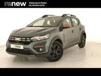Usado Dacia Sandero Extreme 100 CV (73 kW) 2025 Verde Berlina