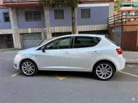 Usado Seat Ibiza FR 105 CV (77 kW) 2013 Blanco Berlina