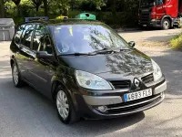 Usado Renault Grand Scénic II Dynamique 130 CV (95 kW) 2007 Gris / plata Monovolumen