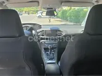 Usado Peugeot 308 SW Allure 150 CV (110 kW) 2016 Gris / plata Familiar
