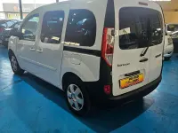 Usado Renault Kangoo Expression 86 CV (63 kW) 2011 Blanco Monovolumen