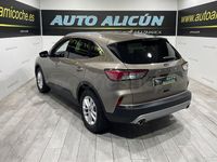 Usado Ford Kuga Titanium 120 CV (88 kW) 2021 Gris / plata SUV