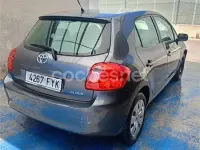 Usado Toyota Auris 97 CV (71 kW) 2007 Gris / plata Utilitario