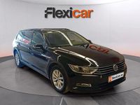 Usado VW Passat Advance 120 CV (88 kW) 2017 Negro Familiar