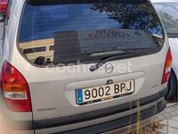 Usado Opel Zafira Elegance 100 CV (73 kW) 2001 Gris / plata Monovolumen