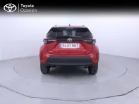 Usado Toyota Yaris Cross Active 132 CV (97 kW) 2026 Rojo SUV