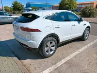 Usado Jaguar E-Pace S 163 CV (119 kW) 2021 Blanco SUV