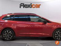 Usado Seat Leon Reference 105 CV (77 kW) 2015 Rojo Familiar