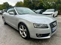 Usado Audi A5 Cabriolet S-Line 211 CV (155 kW) 2011 Gris / plata Descapotable