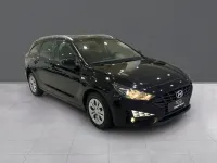 Usado Hyundai i30 119 CV (87 kW) 2022 Negro Familiar