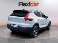 Usado Volvo XC40 Momentum 163 CV (119 kW) 2021 Blanco SUV
