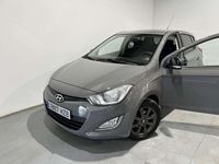 Usado Hyundai i20 GO! 85 CV (62 kW) 2014 Gris Utilitario