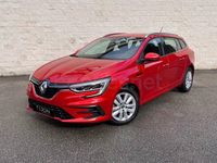 Usado Renault Mégane GrandTour Intens 115 CV (84 kW) 2021 Rojo Familiar