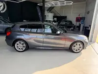 Usado BMW 118 Comfort Edition 150 CV (110 kW) 2017 Gris / plata Utilitario