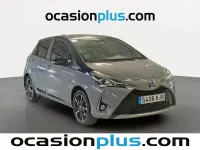 Usado Toyota Yaris Hybrid Advance 100 HP (73 kW) 2018 Cinzento