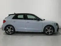 Usado Audi A1 116 CV (85 kW) 2025 Gris SUV
