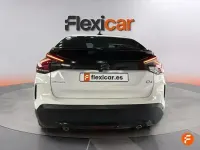 Usado Citroën C4 Feel 130 CV (95 kW) 2023 Blanco SUV