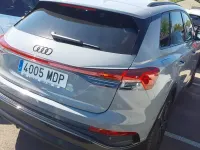 Usado Audi Q4 e-tron 150 kW (204 CV) 2023 Gris SUV