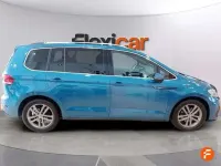 Usado VW Touran Sport 150 CV (110 kW) 2019 Azul Monovolumen