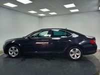 Usado Skoda Superb Ambition 220 CV (161 kW) 2021 Negro Berlina