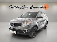 Usado Ssangyong (KGM) Korando 149 CV (109 kW) 2014 Gris / plata SUV