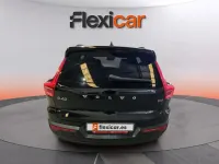 Usado Volvo XC40 150 CV (110 kW) 2018 Negro SUV