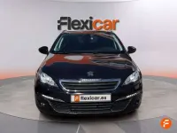 Usado Peugeot 308 SW Style 131 CV (96 kW) 2017 Negro Familiar