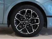 Usado Kia Ceed Style 101 CV (74 kW) 2024 Gris Utilitario