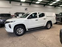 Usado Mitsubishi L200 150 CV (110 kW) 2020 Blanco Pickup/Camioneta